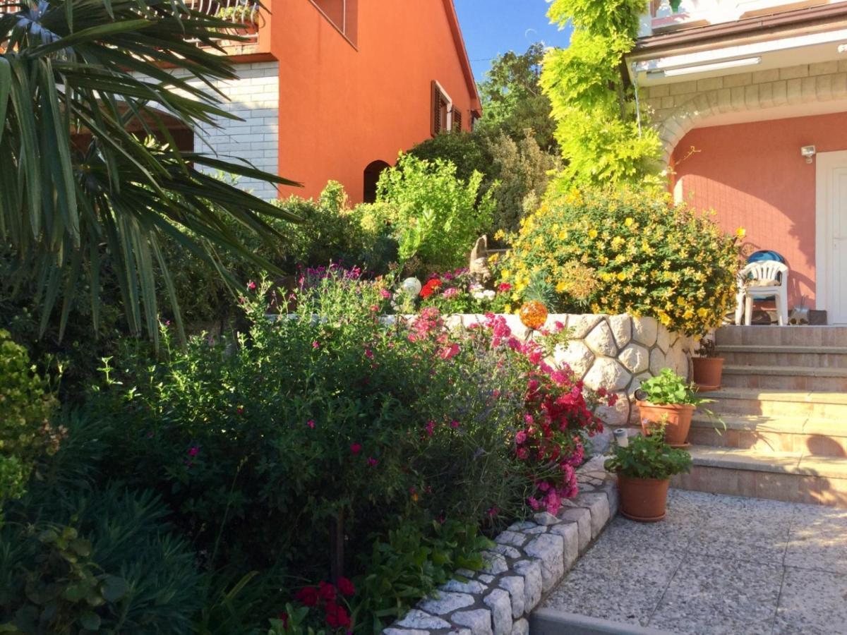 Apartment Jelena Crikvenica Exterior photo